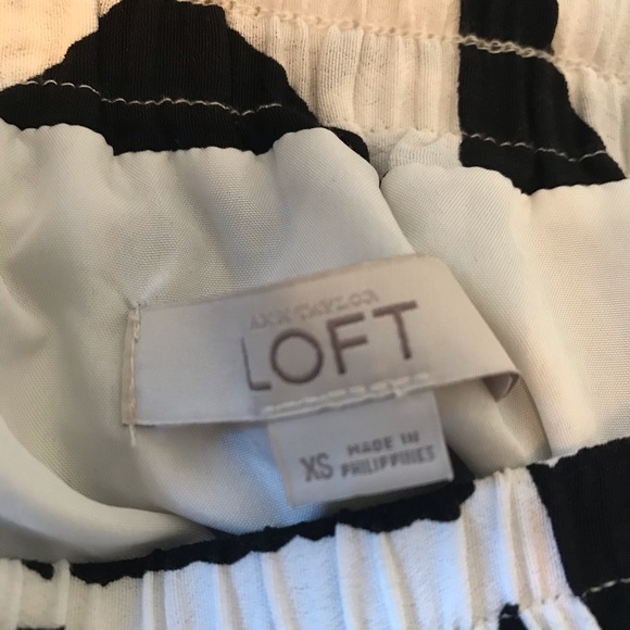 Ann Taylor LOFT Skirt Midi Black White XS Geometri - Picture 7 of 8